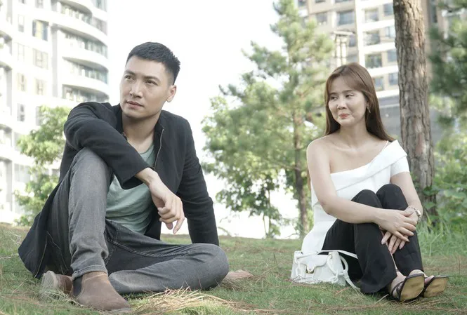 Ngắm vẻ điển trai của diễn viên Mạnh Trường trong phim Hồ sơ cá sấu - Ảnh 14. Ngắm vẻ điển trai của diễn viên Mạnh Trường trong phim Hồ sơ cá sấu - Ảnh 14.