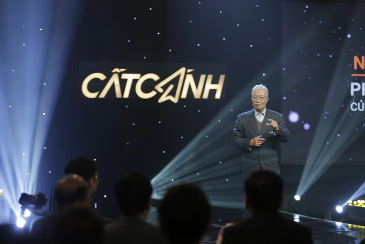 Gala Cất cánh 2020: Cuộc hội ngộ của những câu chuyện truyền cảm hứng - Ảnh 6. Gala Cất cánh 2020: Cuộc hội ngộ của những câu chuyện truyền cảm hứng - Ảnh 6.