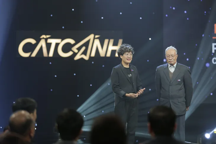 Gala Cất cánh 2020: Cuộc hội ngộ của những câu chuyện truyền cảm hứng - Ảnh 5. Gala Cất cánh 2020: Cuộc hội ngộ của những câu chuyện truyền cảm hứng - Ảnh 5.
