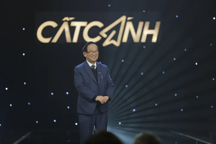 Gala Cất cánh 2020: Cuộc hội ngộ của những câu chuyện truyền cảm hứng - Ảnh 2. Gala Cất cánh 2020: Cuộc hội ngộ của những câu chuyện truyền cảm hứng - Ảnh 2.