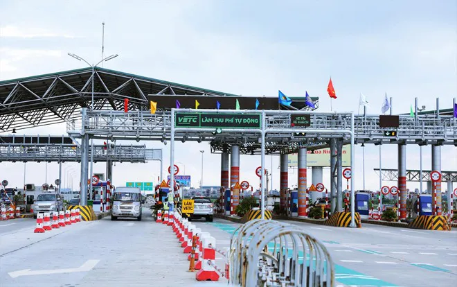 Thu phí không dừng đã “tiến” đến đâu? - Ảnh 1. Thu phí không dừng đã “tiến” đến đâu? - Ảnh 1.