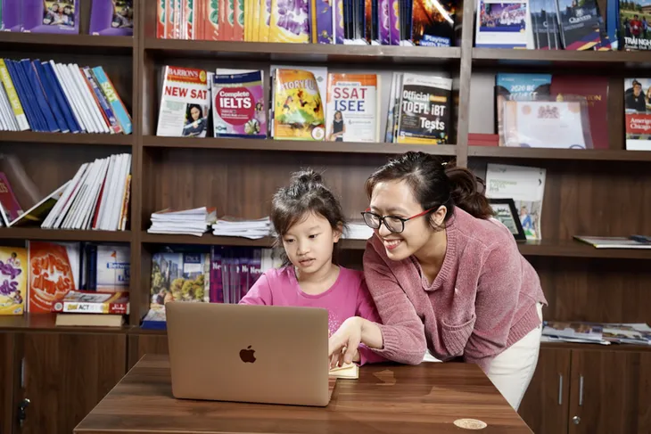 Ivy Global School công bố mô hình lớp học tương tác online với giáo viên Mỹ - Ảnh 1. Ivy Global School công bố mô hình lớp học tương tác online với giáo viên Mỹ - Ảnh 1.
