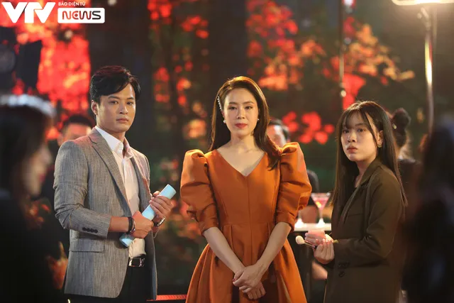 4 cặp đôi hot Vũ trụ điện ảnh VTV hội ngộ trong Chào 2021 - Ảnh 3. 4 cặp đôi hot Vũ trụ điện ảnh VTV hội ngộ trong Chào 2021 - Ảnh 3.