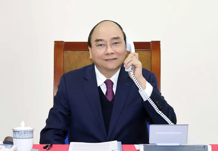 Thủ tướng Nguyễn Xuân Phúc chúc mừng Hoa Kỳ phát triển thành công 2 loại vaccine COVID-19 - Ảnh 2. Thủ tướng Nguyễn Xuân Phúc chúc mừng Hoa Kỳ phát triển thành công 2 loại vaccine COVID-19 - Ảnh 2.