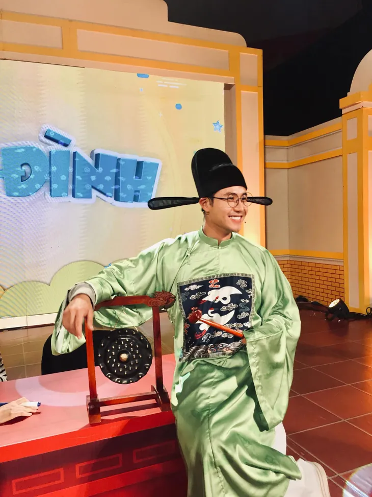 Thanh Sơn, Kiều Anh rạng rỡ tham gia chương trình Trạng nguyên nhí - Ảnh 1. Thanh Sơn, Kiều Anh rạng rỡ tham gia chương trình Trạng nguyên nhí - Ảnh 1.
