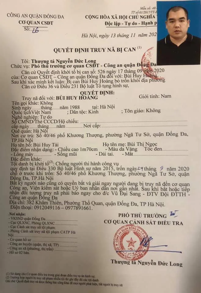 Hà Nội: Truy nã đối tượng lăng mạ, tấn công cán bộ công an rồi bỏ trốn - Ảnh 1. Hà Nội: Truy nã đối tượng lăng mạ, tấn công cán bộ công an rồi bỏ trốn - Ảnh 1.