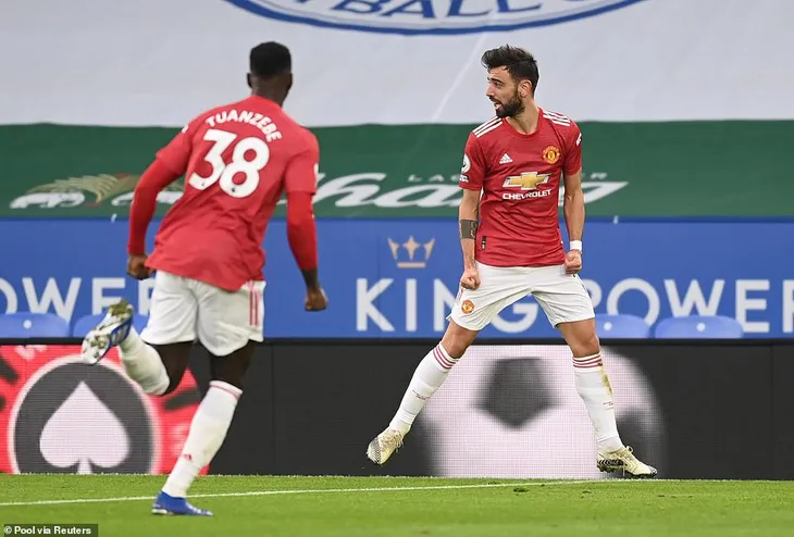 Leicester City 2-2 Man Utd: Đánh rơi chiến thắng - Ảnh 3. Leicester City 2-2 Man Utd: Đánh rơi chiến thắng - Ảnh 3.