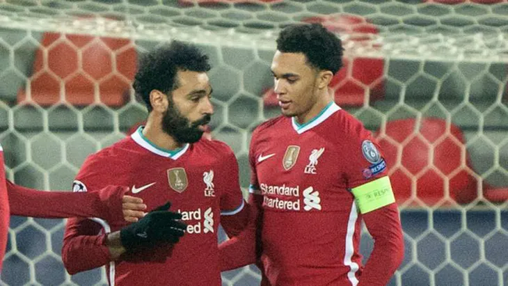 HLV Klopp tiết lộ lý do không trao băng đội trưởng cho Salah - Ảnh 1. HLV Klopp tiết lộ lý do không trao băng đội trưởng cho Salah - Ảnh 1.