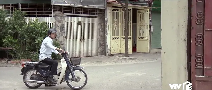 Trở về giữa yêu thương - Tập 8: Nghi con trai vụng trộm, ông Phương lại bị con dâu hiểu nhầm đang cặp bồ - Ảnh 16. Trở về giữa yêu thương - Tập 8: Nghi con trai vụng trộm, ông Phương lại bị con dâu hiểu nhầm đang cặp bồ - Ảnh 16.