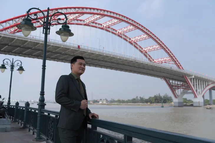 Ra mắt MV Hải Phòng quê hương tôi - Ảnh 1. Ra mắt MV Hải Phòng quê hương tôi - Ảnh 1.