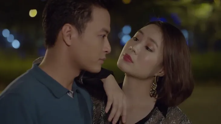 Hướng dương ngược nắng - Tập 8: Chỉ với một chiêu, ông Phan khiến bà Cúc phải đón Minh - Trí về thành phố - Ảnh 7. Hướng dương ngược nắng - Tập 8: Chỉ với một chiêu, ông Phan khiến bà Cúc phải đón Minh - Trí về thành phố - Ảnh 7.