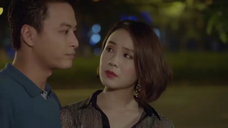 Hướng dương ngược nắng - Tập 8: Chỉ với một chiêu, ông Phan khiến bà Cúc phải đón Minh - Trí về thành phố - Ảnh 8. Hướng dương ngược nắng - Tập 8: Chỉ với một chiêu, ông Phan khiến bà Cúc phải đón Minh - Trí về thành phố - Ảnh 8.