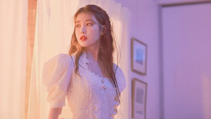 BXH 100 ca khúc K-Pop hay nhất thập kỷ: IU lập kì tích, BTS, BLACKPINK đều góp mặt - Ảnh 1. BXH 100 ca khúc K-Pop hay nhất thập kỷ: IU lập kì tích, BTS, BLACKPINK đều góp mặt - Ảnh 1.