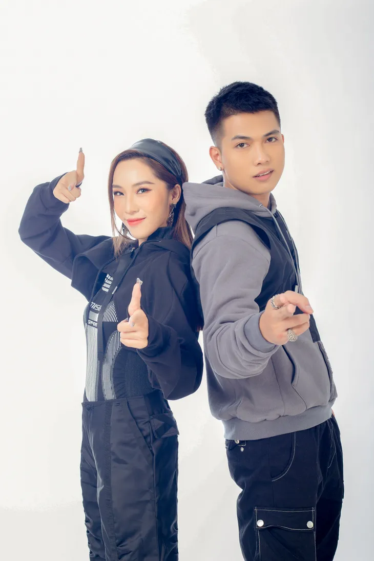 Lộ diện 3 cặp huấn luyện viên quyền lực của Giọng hát Việt nhí 2021 - Ảnh 4. Lộ diện 3 cặp huấn luyện viên quyền lực của Giọng hát Việt nhí 2021 - Ảnh 4.