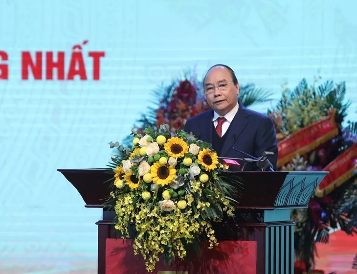Thủ tướng: Làm sao để giàu trước khi già, chứ không phải già trước khi giàu - Ảnh 1. Thủ tướng: Làm sao để giàu trước khi già, chứ không phải già trước khi giàu - Ảnh 1.