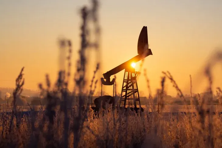 OPEC+ nhất trí tăng sản lượng dầu - Ảnh 1. OPEC+ nhất trí tăng sản lượng dầu - Ảnh 1.