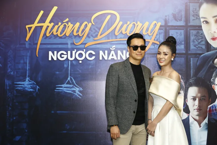 Hướng dương ngược nắng: Hồng Đăng - Hồng Diễm sánh đôi, NSND Thu Hà trẻ mãi không già - Ảnh 8. Hướng dương ngược nắng: Hồng Đăng - Hồng Diễm sánh đôi, NSND Thu Hà trẻ mãi không già - Ảnh 8.