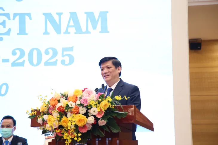 Thầy thuốc trẻ Việt Nam - những người định hình tương lai của ngành Y tế - Ảnh 2. Thầy thuốc trẻ Việt Nam - những người định hình tương lai của ngành Y tế - Ảnh 2.