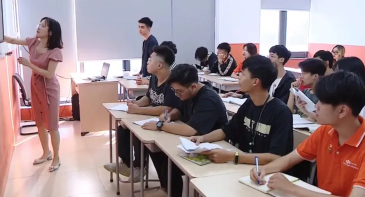 Khó khăn khi triển khai dạy văn hóa cho học viên 9+ - Ảnh 1. Khó khăn khi triển khai dạy văn hóa cho học viên 9+ - Ảnh 1.