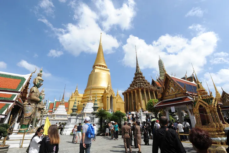 Du lịch Thái Lan phải mất 4 năm để hồi phục - Ảnh 1. Du lịch Thái Lan phải mất 4 năm để hồi phục - Ảnh 1.