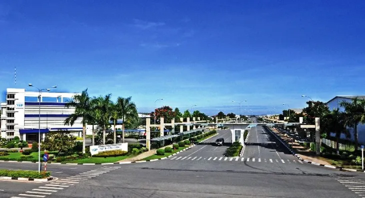 Bất chấp COVID-19, hàng trăm dự án FDI vẫn được ký kết - Ảnh 1. Bất chấp COVID-19, hàng trăm dự án FDI vẫn được ký kết - Ảnh 1.