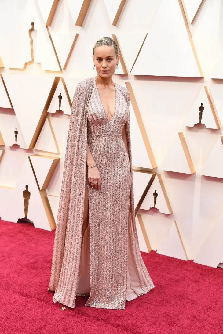 Các siêu sao đình đám nhất Hollywood lộng lẫy cùng đổ về siêu thảm đỏ Oscar 2020 - Ảnh 4. Các siêu sao đình đám nhất Hollywood lộng lẫy cùng đổ về siêu thảm đỏ Oscar 2020 - Ảnh 4.