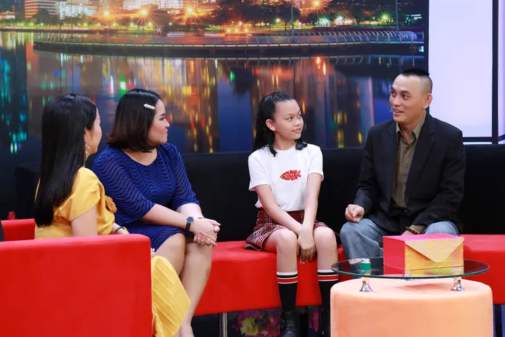 Nhạc sĩ Yên Lam lo lắng vì “cuộc sống màu hồng” anh mang lại cho bé Bào Ngư - Ảnh 1. Nhạc sĩ Yên Lam lo lắng vì “cuộc sống màu hồng” anh mang lại cho bé Bào Ngư - Ảnh 1.