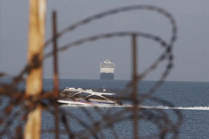 Du thuyền Westerdam được phép cập cảng tại Campuchia - Ảnh 1. Du thuyền Westerdam được phép cập cảng tại Campuchia - Ảnh 1.