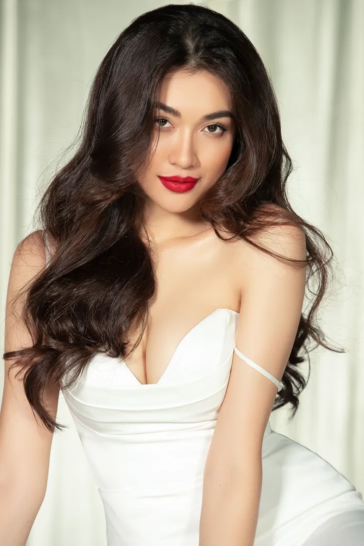 Dàn người đẹp Hoa hậu Hoàn vũ hội ngộ trong bộ ảnh Valentine - Ảnh 9. Dàn người đẹp Hoa hậu Hoàn vũ hội ngộ trong bộ ảnh Valentine - Ảnh 9.