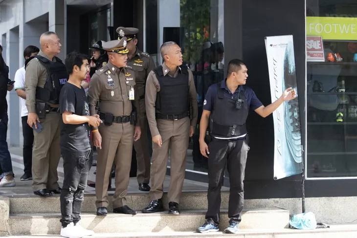 Nổ súng tại trung tâm thương mại ở Thái Lan, không xảy ra thương vong - Ảnh 1. Nổ súng tại trung tâm thương mại ở Thái Lan, không xảy ra thương vong - Ảnh 1.