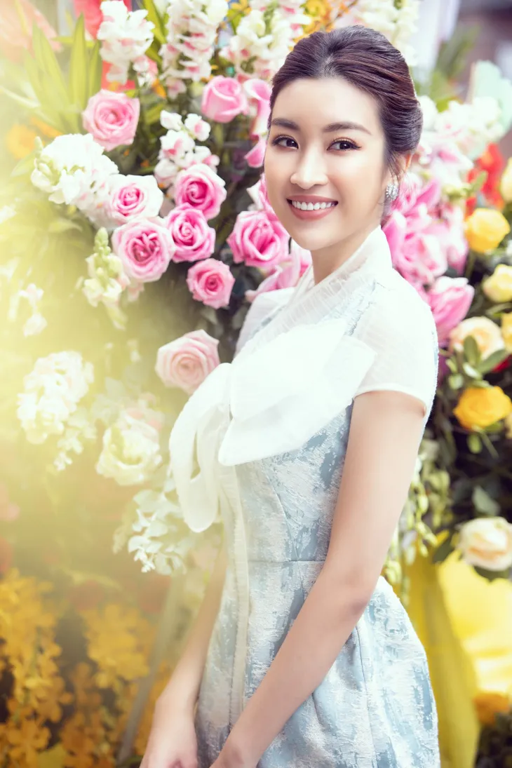 Lương Thuỳ Linh “ghen tị” với Mỹ Linh khi không được nhận quà Valentine - Ảnh 9. Lương Thuỳ Linh “ghen tị” với Mỹ Linh khi không được nhận quà Valentine - Ảnh 9.