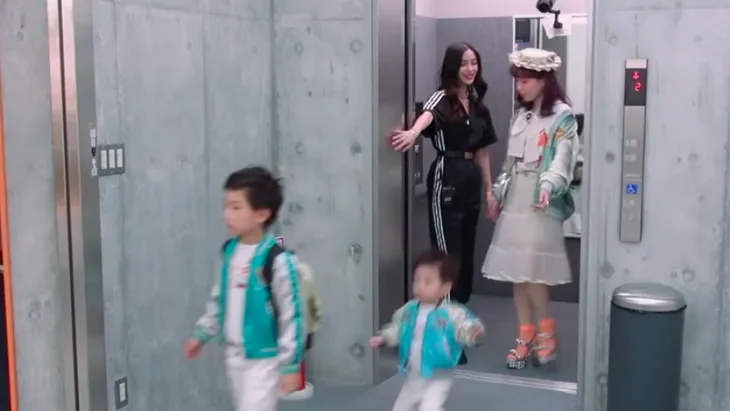 Nói tiếng Nhật trong show truyền hình thực tế, Angelababy được ngưỡng mộ - Ảnh 1. Nói tiếng Nhật trong show truyền hình thực tế, Angelababy được ngưỡng mộ - Ảnh 1.