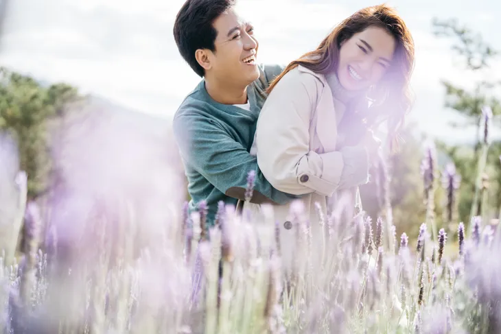 Vợ chồng Nhã Phương tình tứ trong bộ ảnh mới, quá lãng mạn - Ảnh 17. Vợ chồng Nhã Phương tình tứ trong bộ ảnh mới, quá lãng mạn - Ảnh 17.