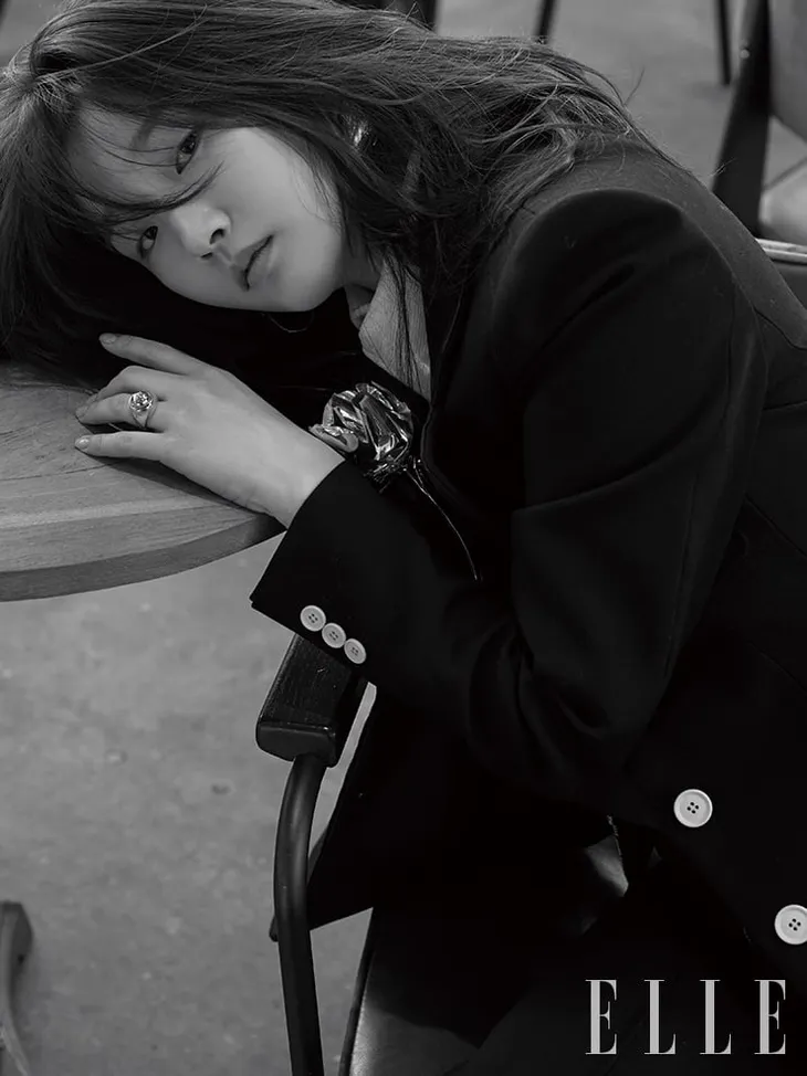 Park So Dam: Đạo diễn Bong Joon Ho giống như một người anh hàng xóm - Ảnh 4. Park So Dam: Đạo diễn Bong Joon Ho giống như một người anh hàng xóm - Ảnh 4.