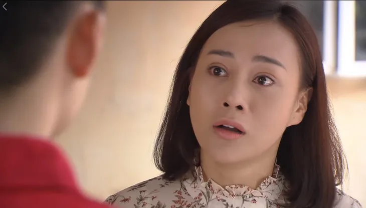 Cô gái nhà người ta - Tập 13: Uyên ấm ức vì bị gièm pha chung chạ một người đàn ông với em gái - Ảnh 1. Cô gái nhà người ta - Tập 13: Uyên ấm ức vì bị gièm pha chung chạ một người đàn ông với em gái - Ảnh 1.