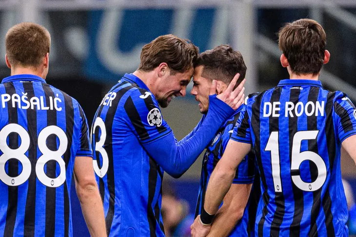Atalanta 4-1 Valencia: Chủ nhà đại thắng trong bữa tiệc bóng đá tấn công - Ảnh 3. Atalanta 4-1 Valencia: Chủ nhà đại thắng trong bữa tiệc bóng đá tấn công - Ảnh 3.