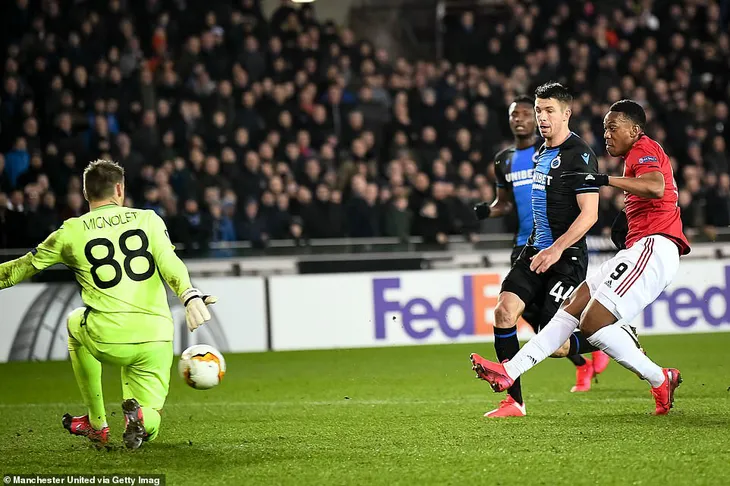 Brugge 1-1 Man Utd: Trận hòa nhọc nhằn của Quỷ đỏ - Ảnh 2. Brugge 1-1 Man Utd: Trận hòa nhọc nhằn của Quỷ đỏ - Ảnh 2.
