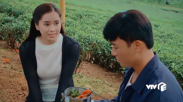 Nước mắt loài cỏ dại - Tập 27: Hường đường đột tỏ tình với Khang - Ảnh 3. Nước mắt loài cỏ dại - Tập 27: Hường đường đột tỏ tình với Khang - Ảnh 3.