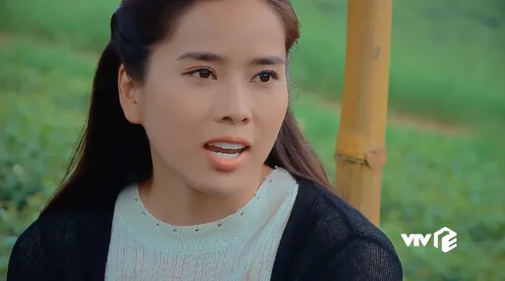 Nước mắt loài cỏ dại - Tập 27: Hường đường đột tỏ tình với Khang - Ảnh 4. Nước mắt loài cỏ dại - Tập 27: Hường đường đột tỏ tình với Khang - Ảnh 4.