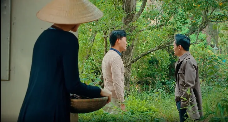 Nước mắt loài cỏ dại - Tập 28: Khang và ông Minh đàm phán với nhau về việc chia gia sản - Ảnh 4. Nước mắt loài cỏ dại - Tập 28: Khang và ông Minh đàm phán với nhau về việc chia gia sản - Ảnh 4.