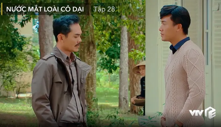 Nước mắt loài cỏ dại - Tập 28: Khang và ông Minh đàm phán với nhau về việc chia gia sản - Ảnh 1. Nước mắt loài cỏ dại - Tập 28: Khang và ông Minh đàm phán với nhau về việc chia gia sản - Ảnh 1.