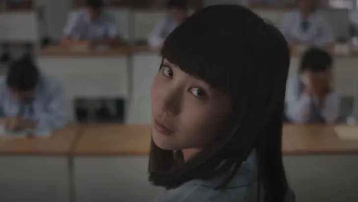 Ngắm nhìn vẻ đẹp hút hồn của “nữ quỷ” trong “Girl From Nowhere” - Ảnh 5. Ngắm nhìn vẻ đẹp hút hồn của “nữ quỷ” trong “Girl From Nowhere” - Ảnh 5.