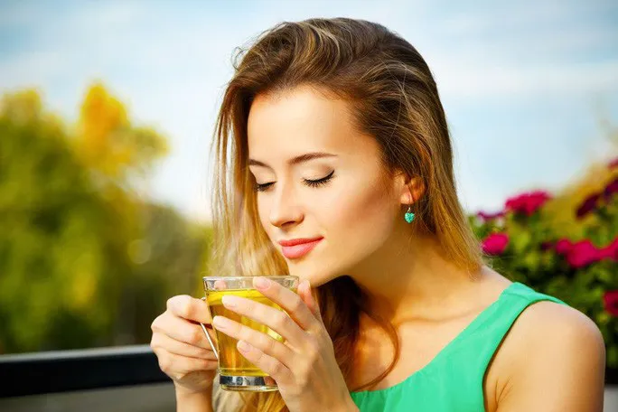 Một loại đồ uống là thần dược đẩy lùi gan nhiễm mỡ - Ảnh 1. Một loại đồ uống là thần dược đẩy lùi gan nhiễm mỡ - Ảnh 1.