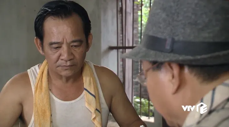 Cô gái nhà người ta - Tập 16: Ông Tài giở trò bẩn ép Uyên rút đơn tố cáo hãm hiếp - Ảnh 7. Cô gái nhà người ta - Tập 16: Ông Tài giở trò bẩn ép Uyên rút đơn tố cáo hãm hiếp - Ảnh 7.