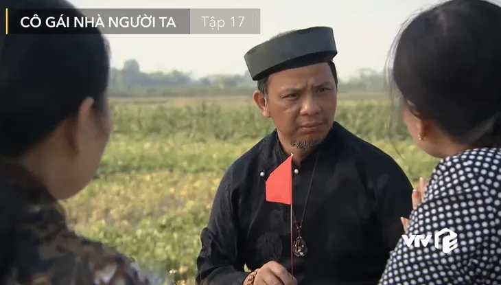 Cô gái nhà người ta - Tập 17: Làng Yên bị thầy phán đất dữ, không sống được - Ảnh 1. Cô gái nhà người ta - Tập 17: Làng Yên bị thầy phán đất dữ, không sống được - Ảnh 1.