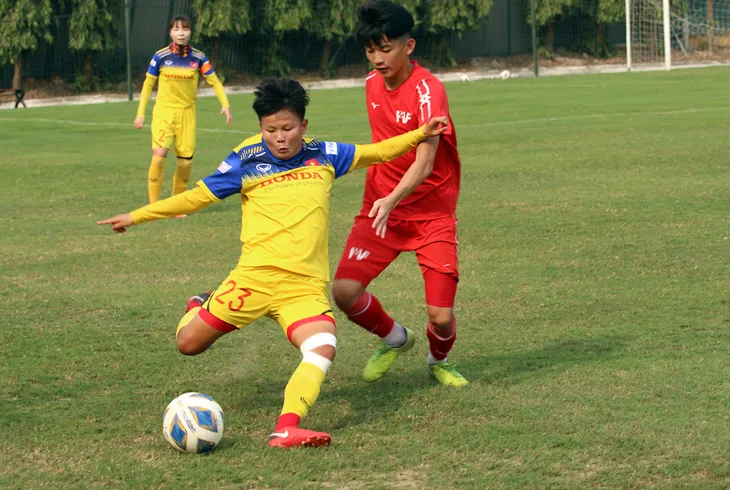ĐT nữ Việt Nam thua đậm trước U16 nam PVF - Ảnh 2. ĐT nữ Việt Nam thua đậm trước U16 nam PVF - Ảnh 2.