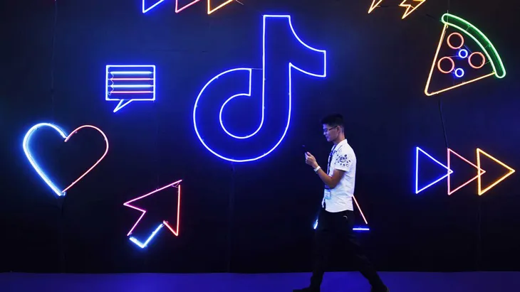 Vượt mặt Facebook và Whatsapp, TikTok được tải về nhiều nhất thế giới - Ảnh 1. Vượt mặt Facebook và Whatsapp, TikTok được tải về nhiều nhất thế giới - Ảnh 1.