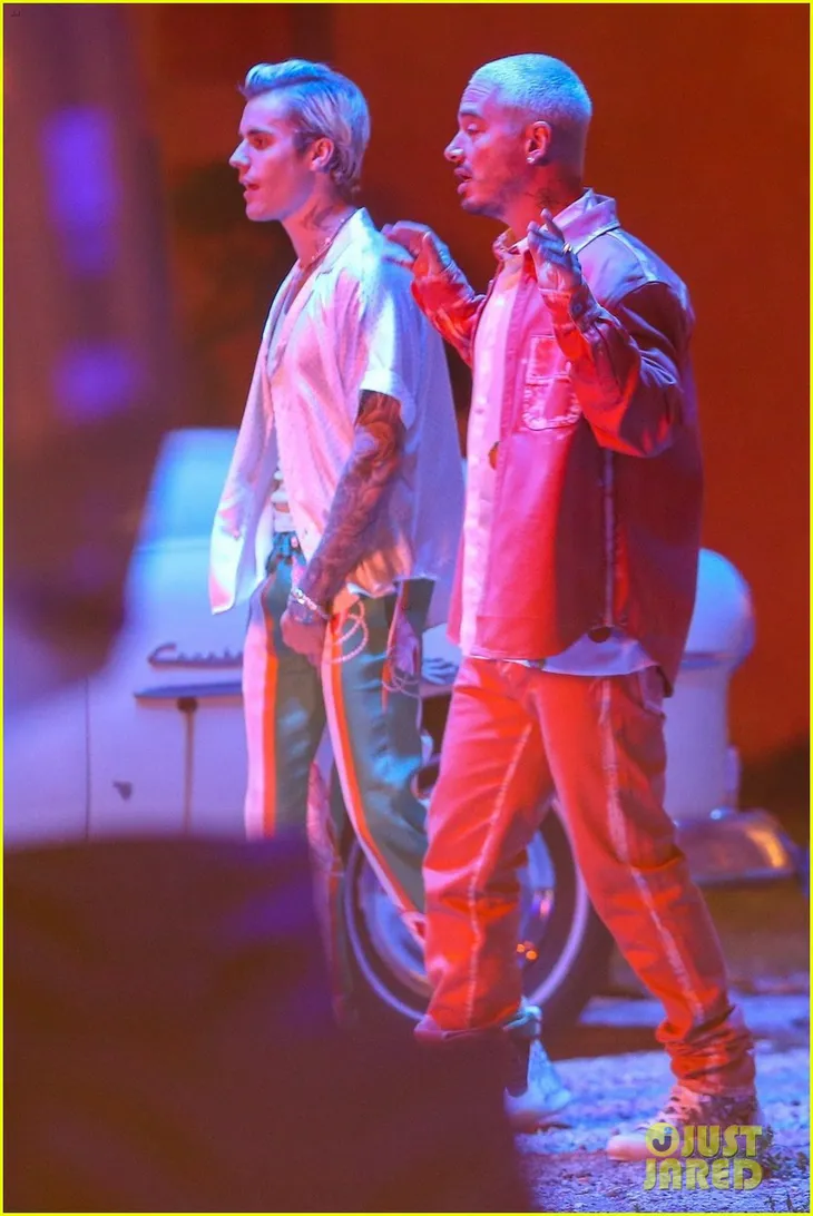 Justin Bieber sặc sỡ trong MV mới - Ảnh 4.