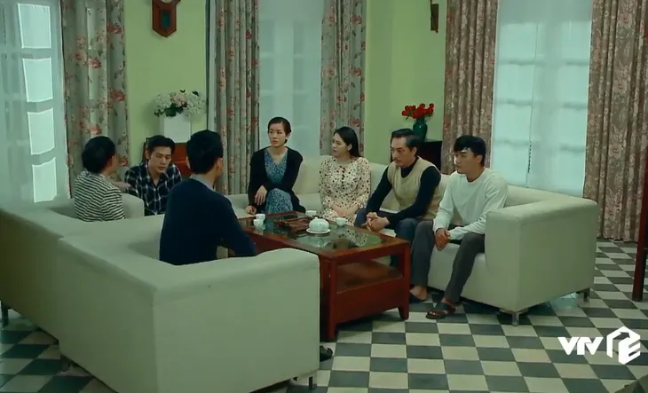 Nước mắt loài cỏ dại - Tập 22: Mẹ con Việt tìm cách đuổi Khang ra khỏi nhà - Ảnh 1. Nước mắt loài cỏ dại - Tập 22: Mẹ con Việt tìm cách đuổi Khang ra khỏi nhà - Ảnh 1.