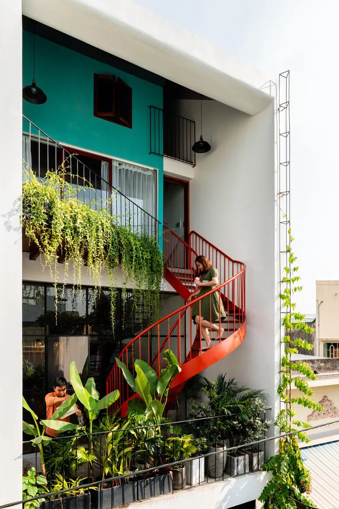 Nhà ở kết hợp với studio áo cưới được bố trí hợp lý - Ảnh 2. Nhà ở kết hợp với studio áo cưới được bố trí hợp lý - Ảnh 2.